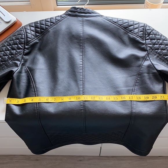 ✨SOLD✨Jack & Jones leather jacket - Picture 13 of 13
